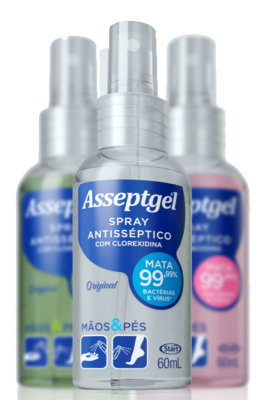 Três frascos de spray antisséptico: um cinza, um verde e um rosa. São parte dos produtos Asseptgel. 